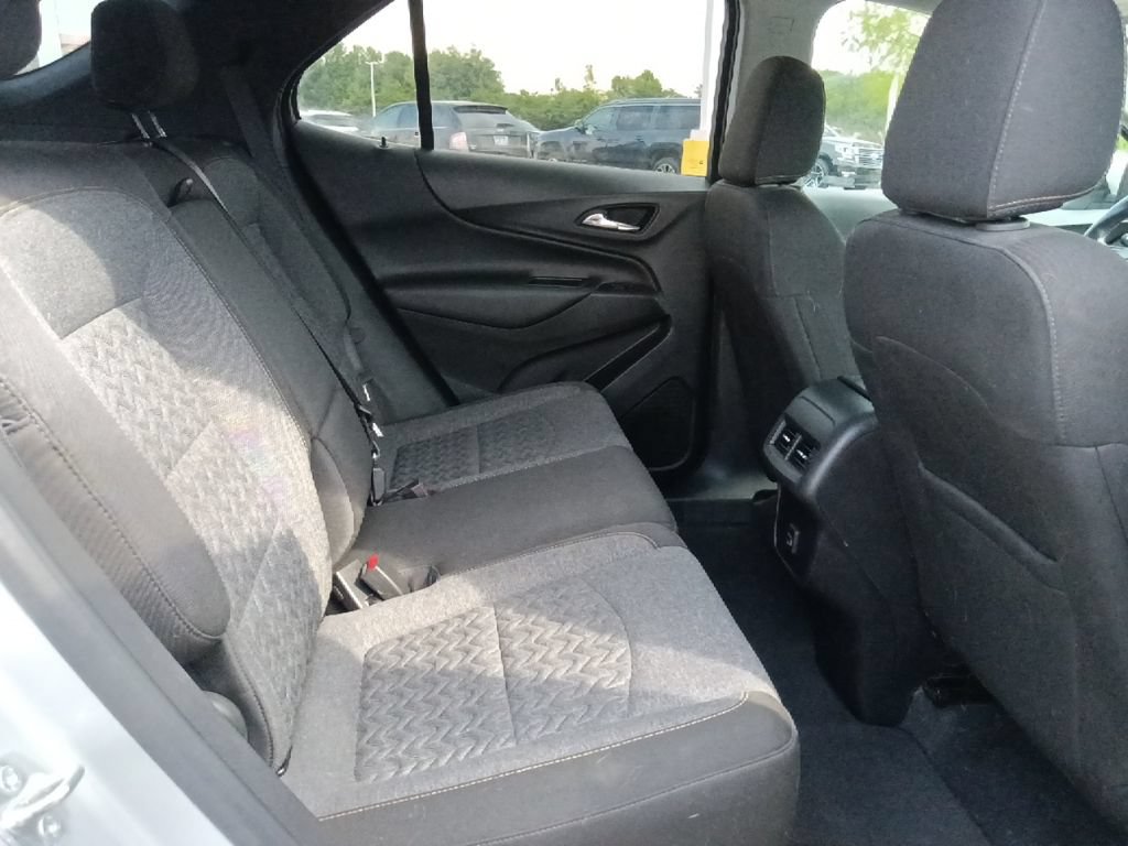 Used 2022 Chevrolet Equinox LT FWD image 30