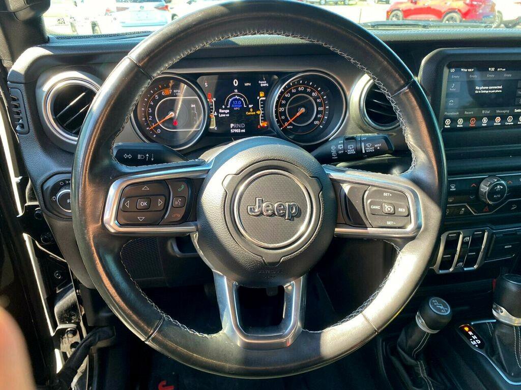 Used 2019 Jeep Wrangler Unlimited Sahara image 21