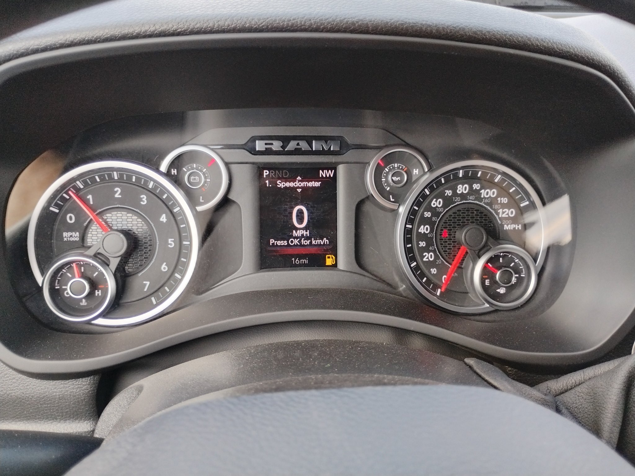 New 2027 RAM 2500 Tradesman AWD/4WD image 37