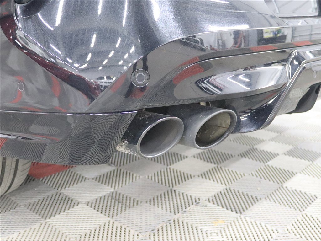 Used 2022 BMW X6 M w/ Competition Package image 8