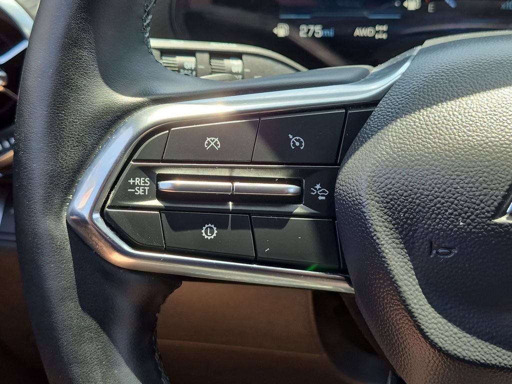 Used 2025 Chevrolet Equinox LT AWD/4WD image 21