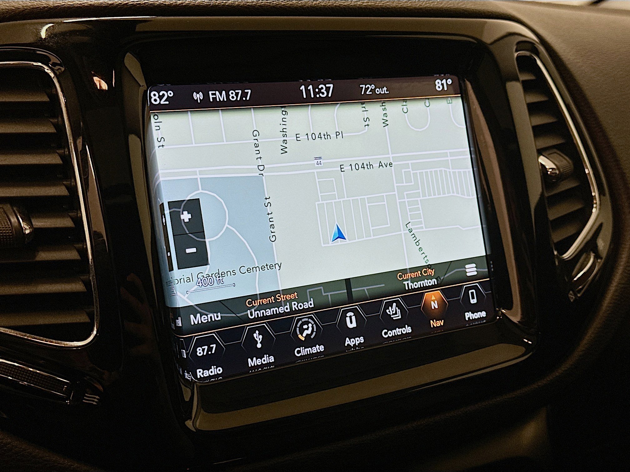 Used 2018 Jeep Compass Limited w/ Navigation Group AWD/4WD image 22