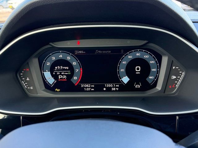 Used 2025 Audi Q3 2.0T Premium image 37