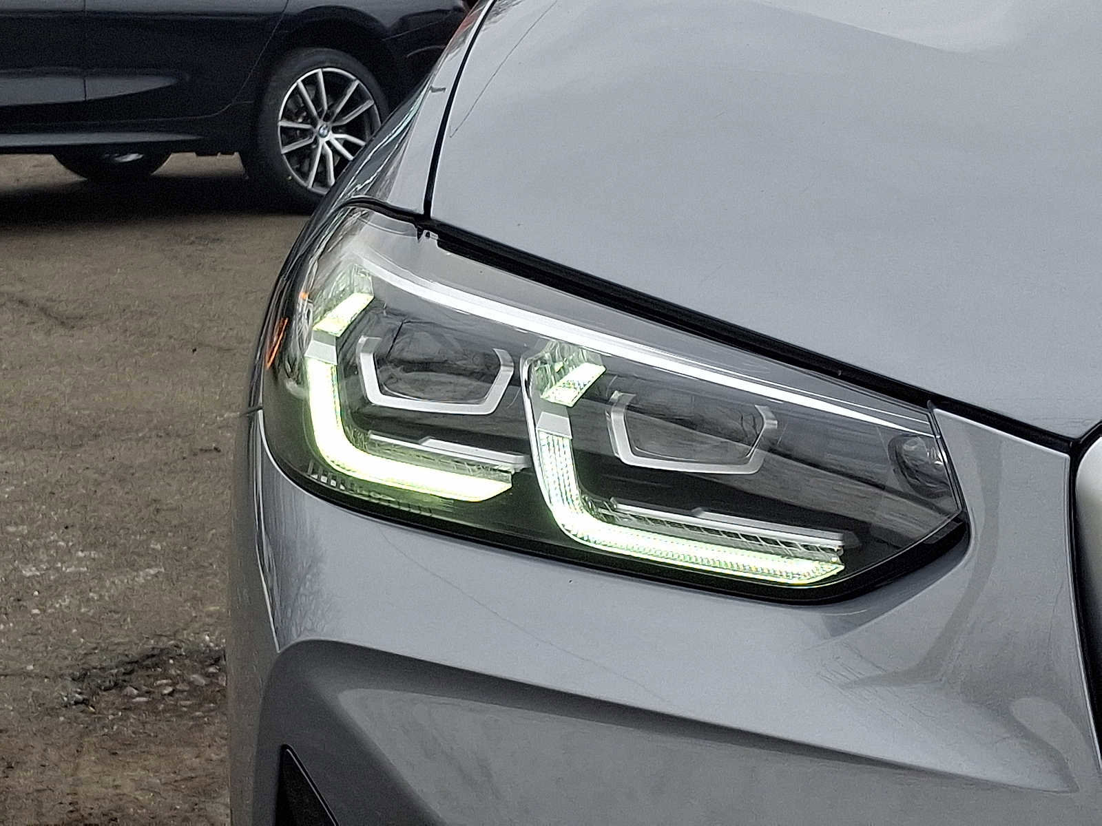 Used 2023 BMW X3 xDrive30i w/ Premium Package image 9