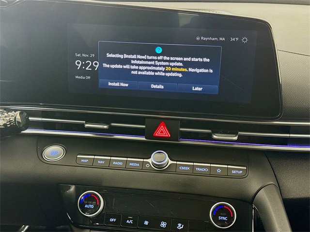 Used 2023 Hyundai Elantra Limited w/ Cargo Package image 23