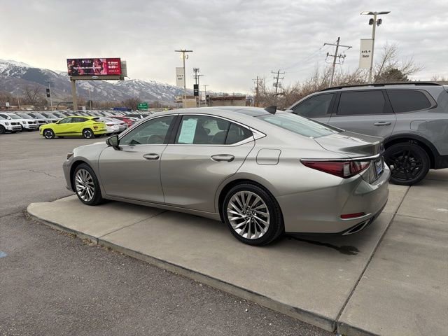 Used 2019 Lexus ES 350 w/ Accessory Package image 3