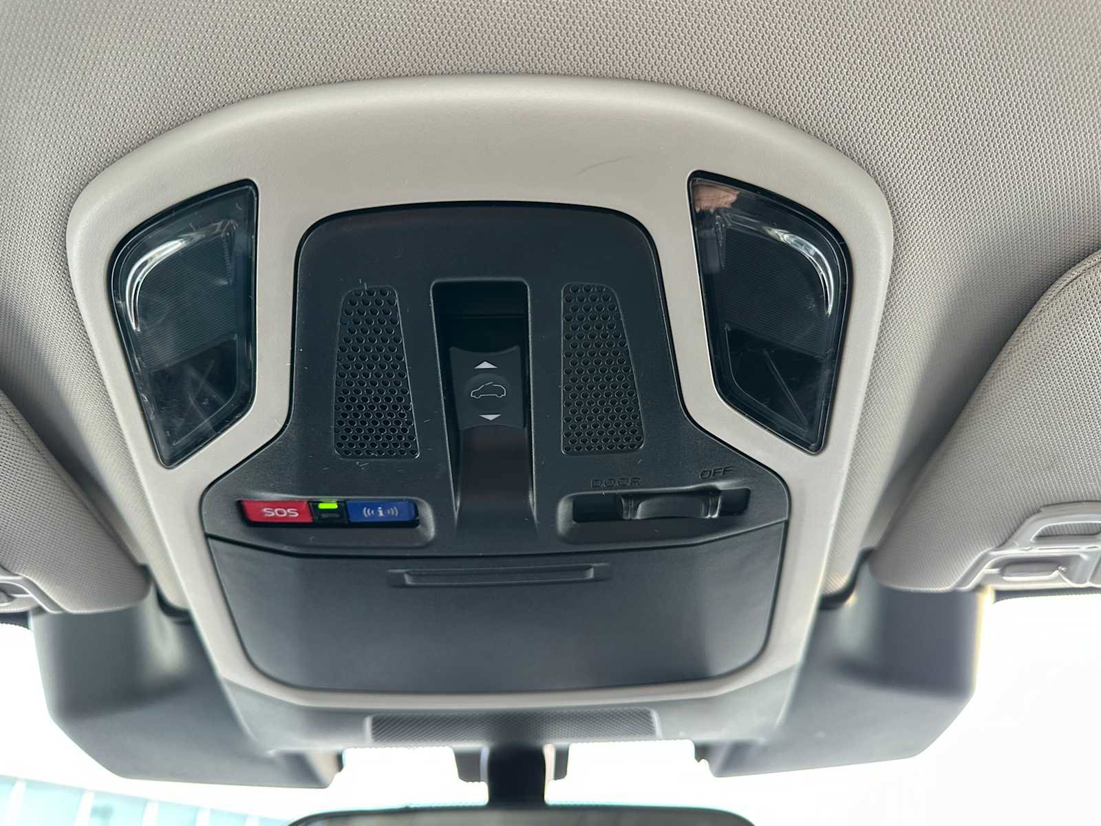 Used 2024 Subaru Outback Premium image 29