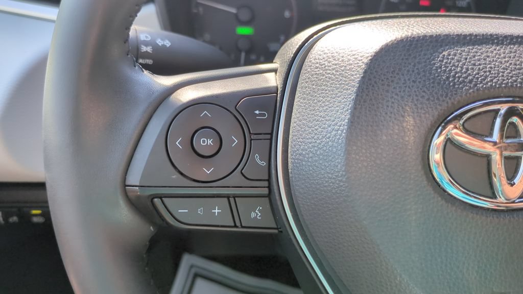 Used 2023 Toyota Corolla SE FWD image 20