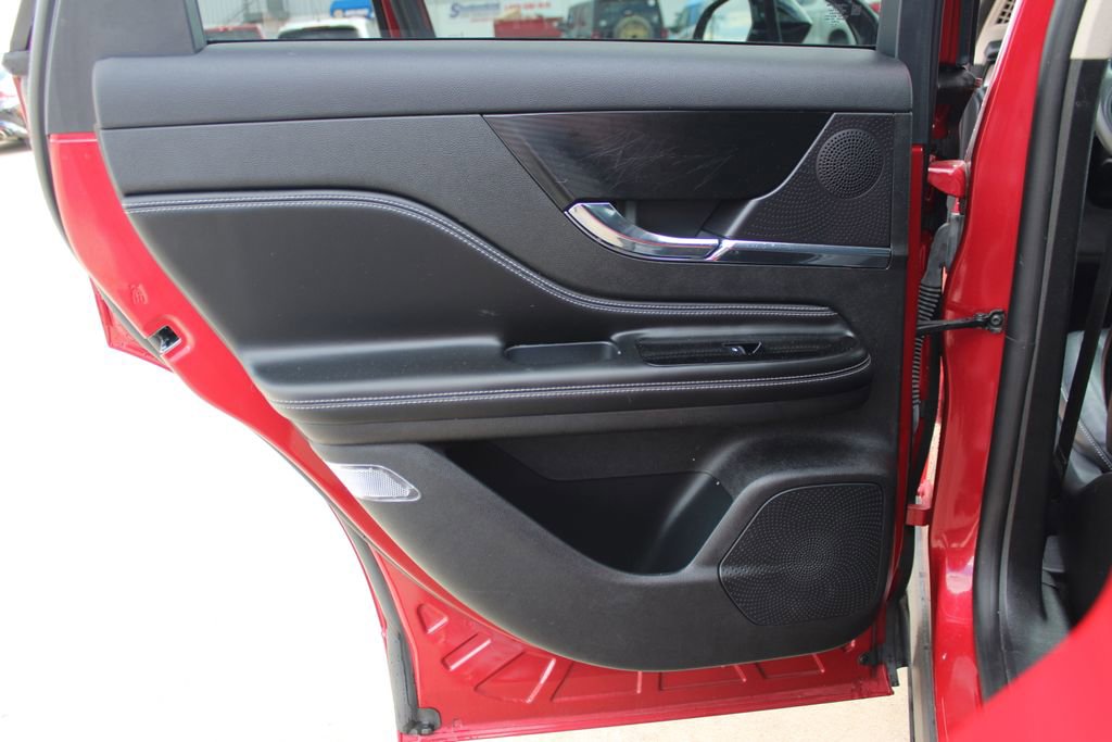 Used 2023 Lincoln Corsair FWD image 38