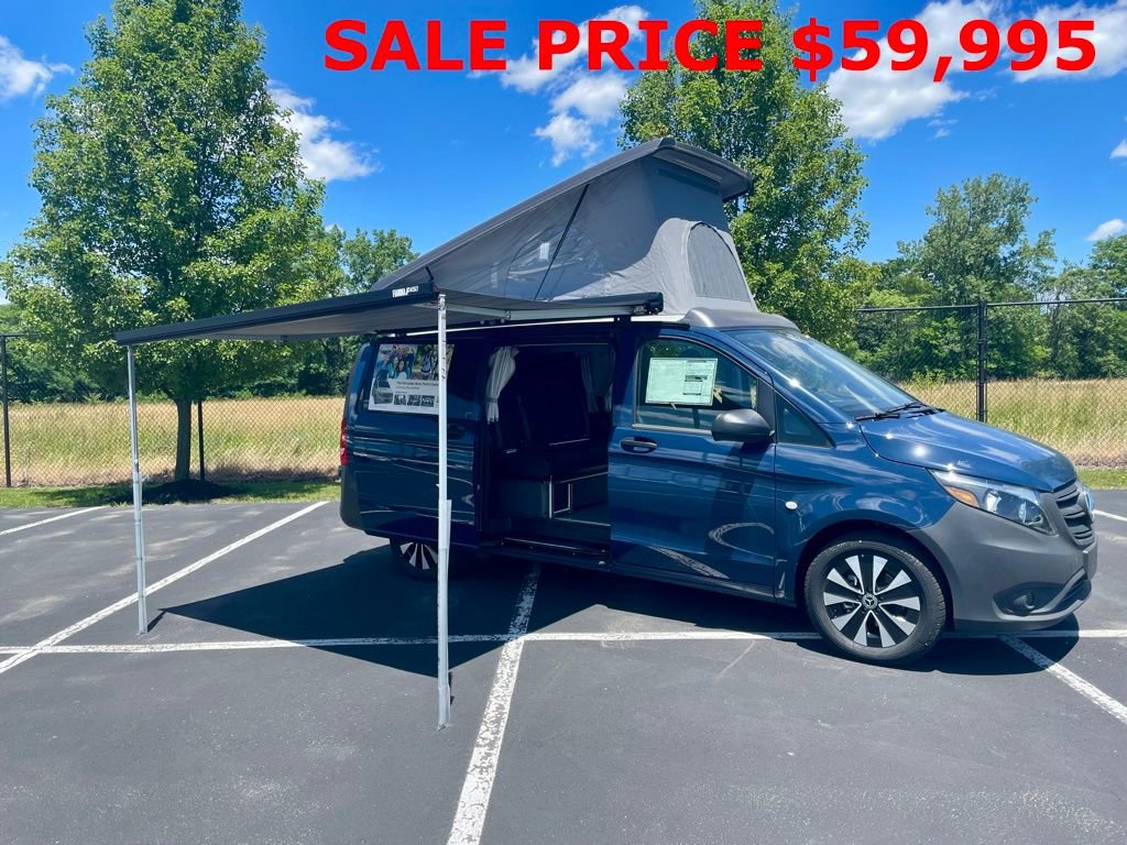 New 2023 Mercedes-Benz Metris Passenger image 3