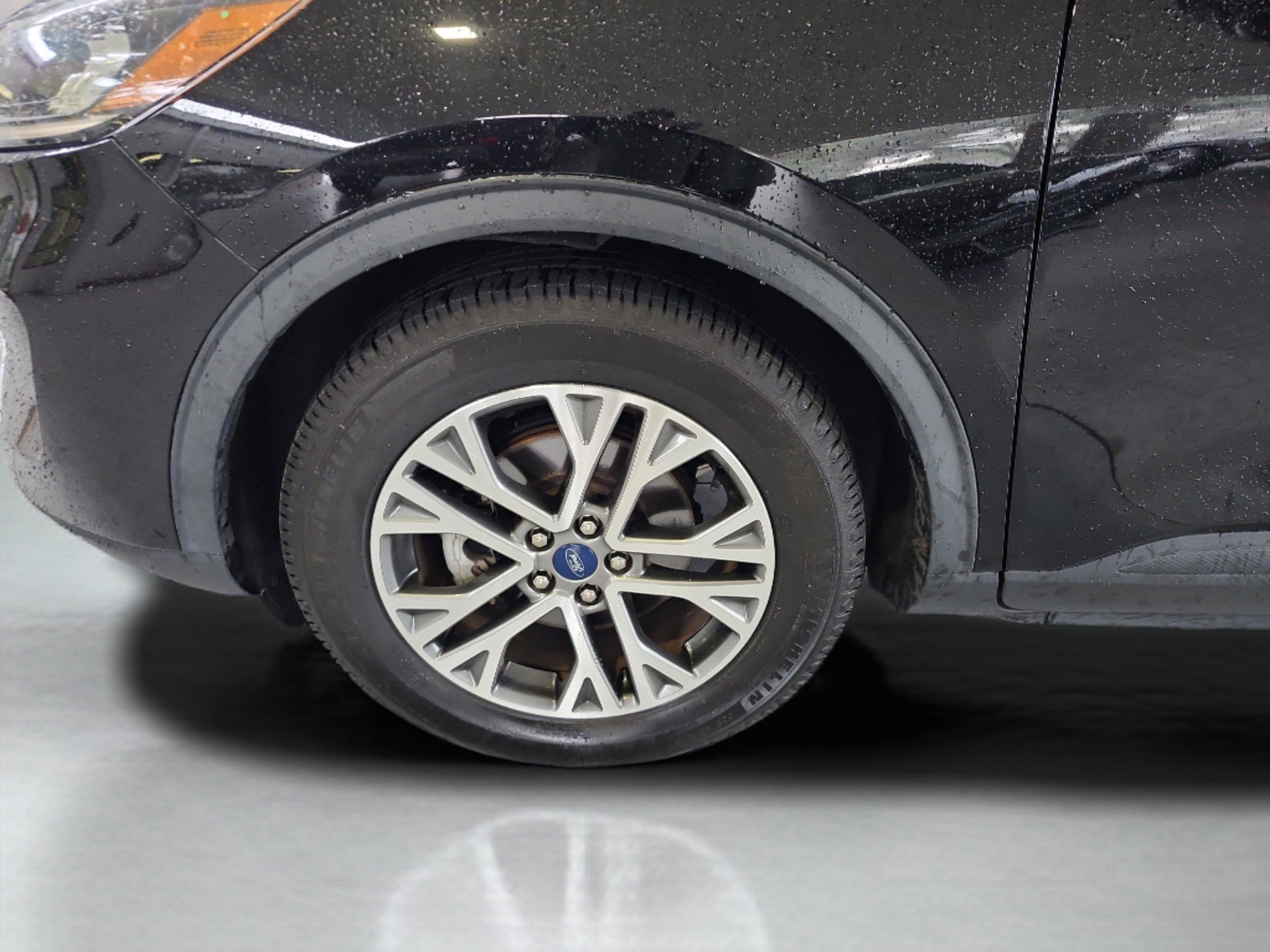 Certified 2022 Ford Escape SEL FWD image 26
