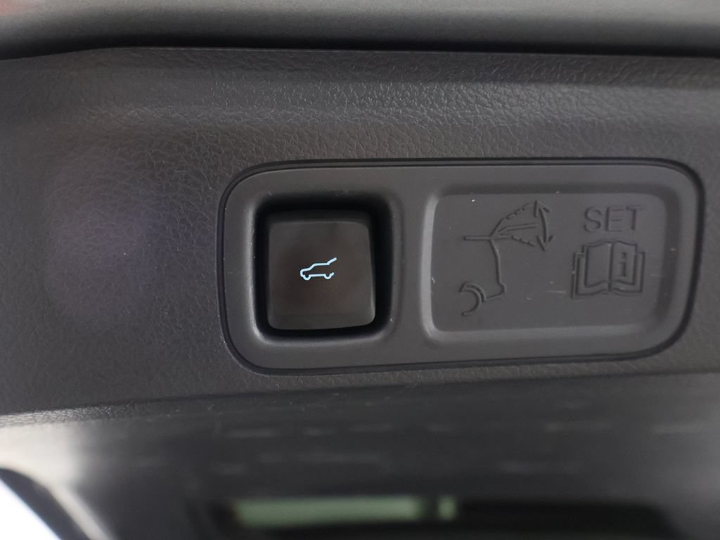 Used 2022 Ford Expedition Max XLT AWD/4WD image 23