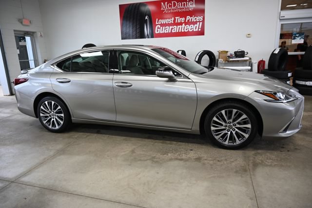 Used 2021 Lexus ES 250 w/ Premium Package AWD/4WD image 4