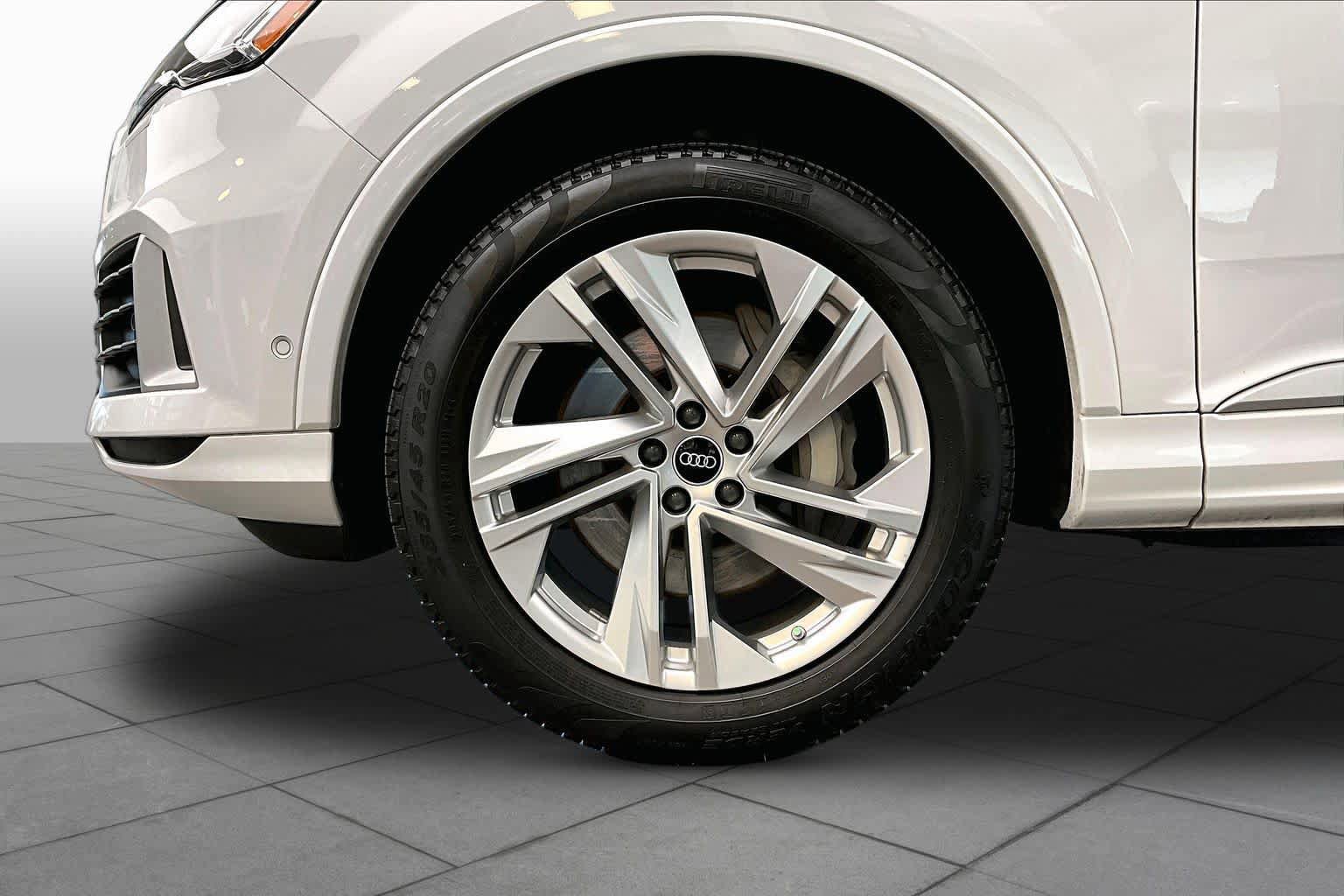 Certified 2023 Audi Q7 2.0T Premium Plus w/ Premium Plus Package AWD/4WD image 11