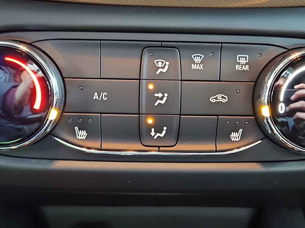 Used 2021 Chevrolet TrailBlazer ACTIV image 18