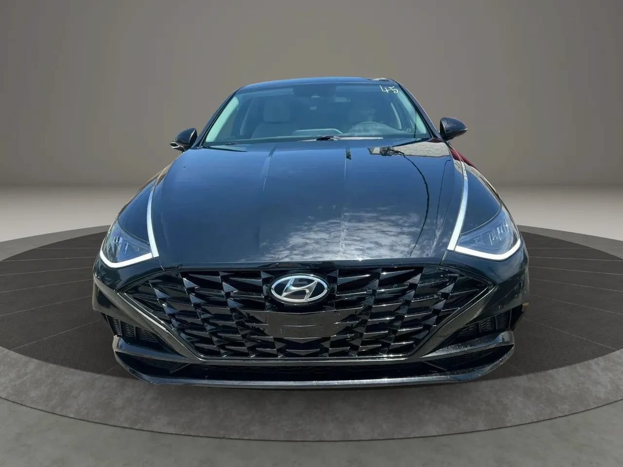Used 2021 Hyundai Sonata SEL FWD image 2