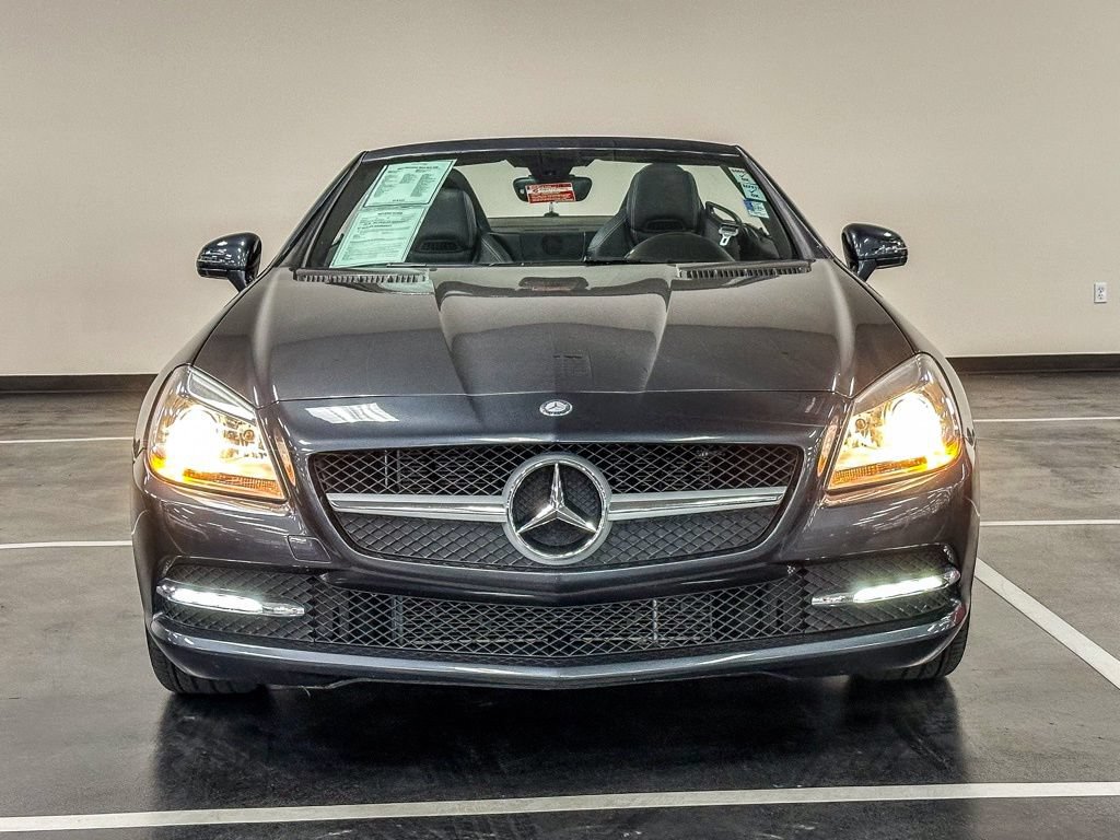 Used 2012 Mercedes-Benz SLK 350 image 10