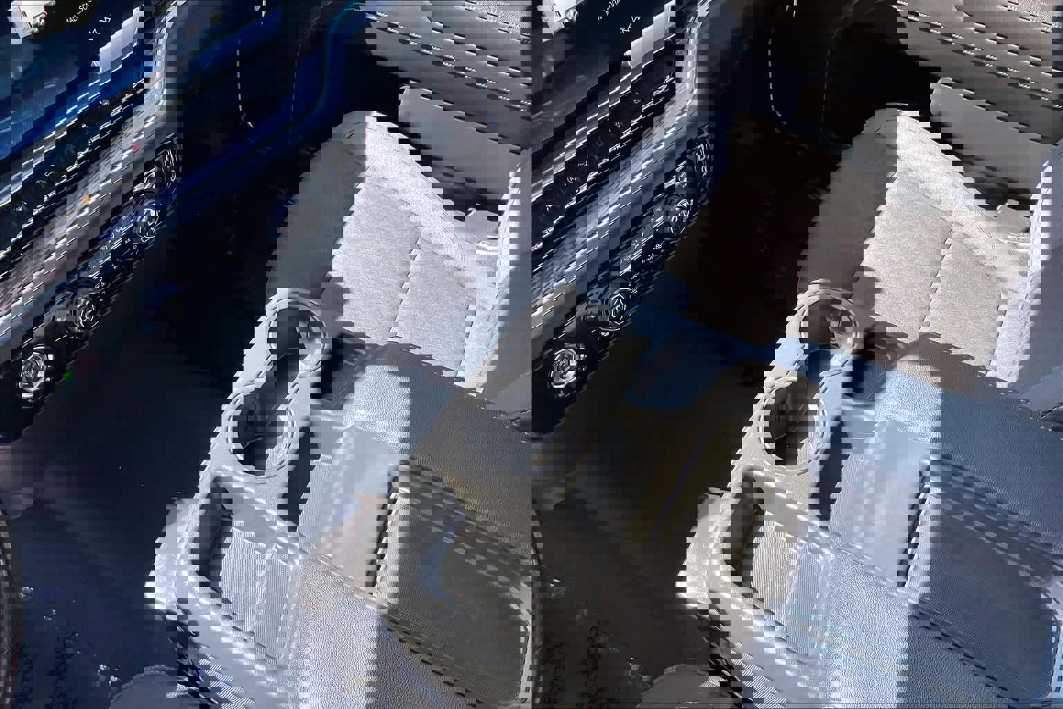 Used 2023 Chevrolet Silverado 1500 LT image 16