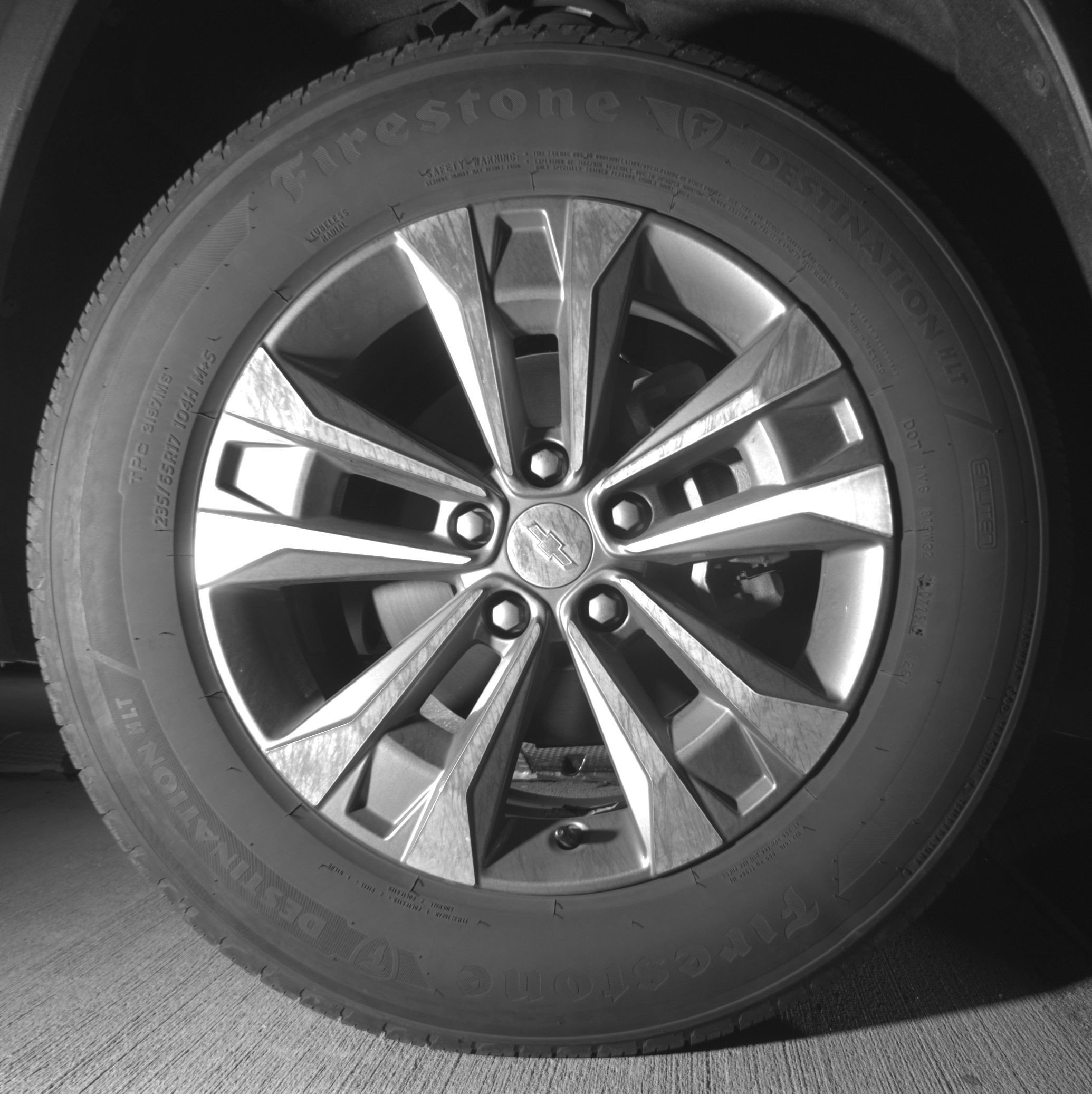 Used 2025 Chevrolet Equinox LT FWD image 13