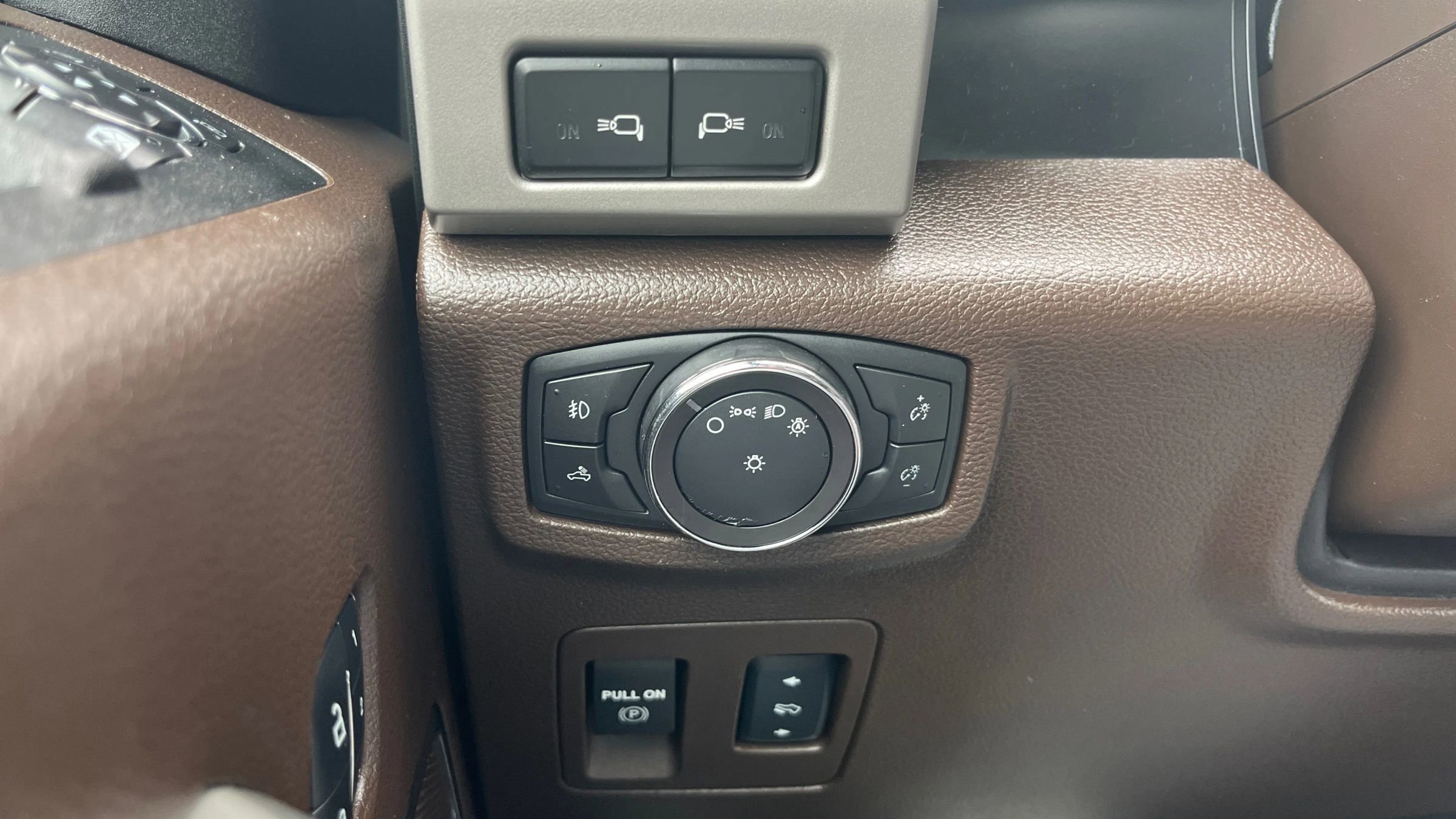 Used 2018 Ford F150 King Ranch w/ Trailer Tow Package image 20