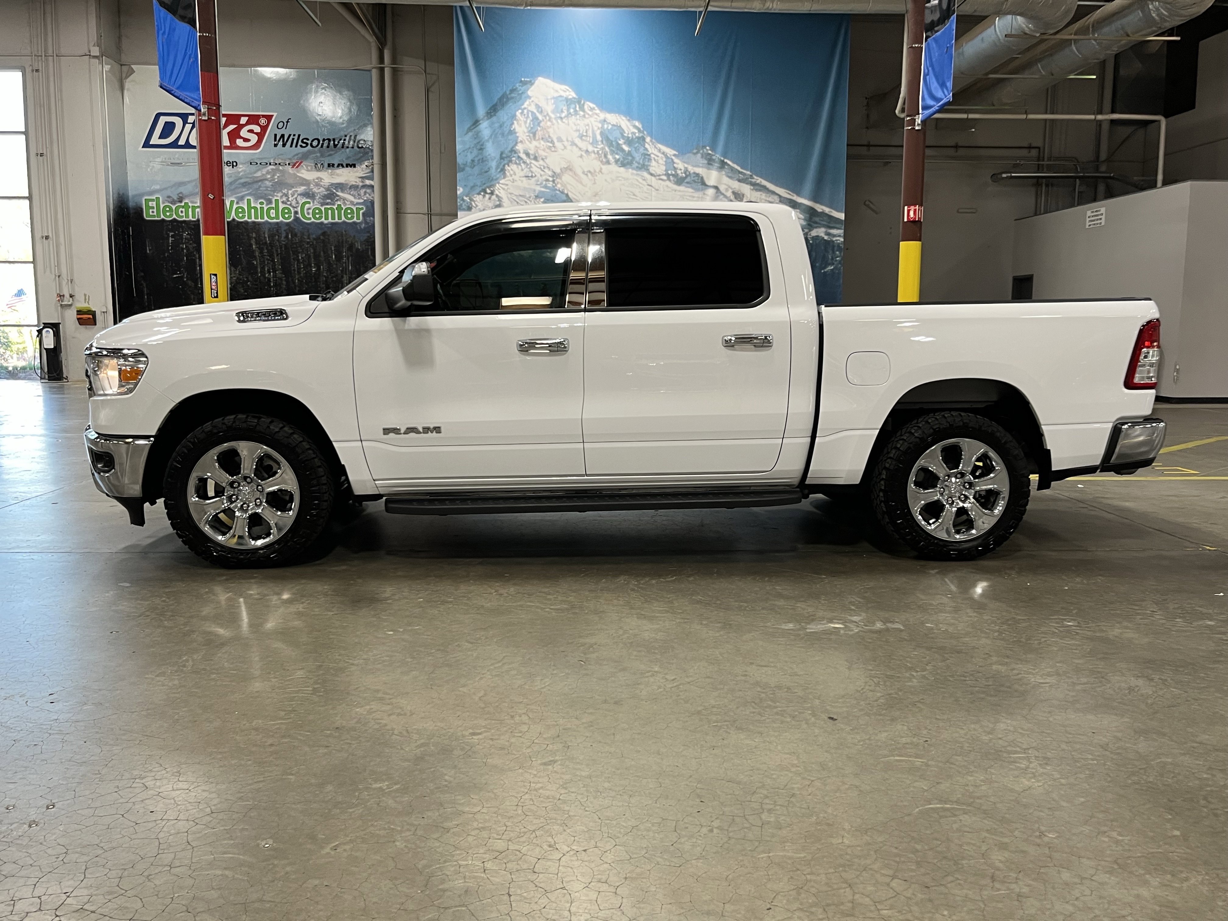 Certified 2023 RAM 1500 Big Horn w/ Trailer Tow Group AWD/4WD image 2