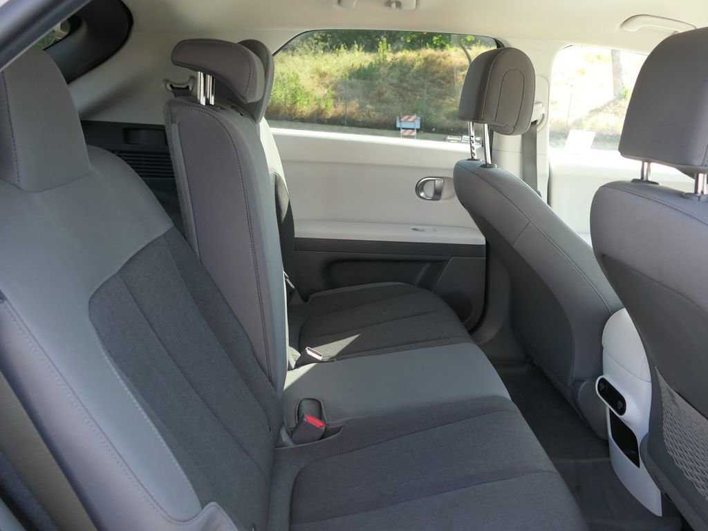 Certified 2024 Hyundai Ioniq 5 SEL RWD image 23