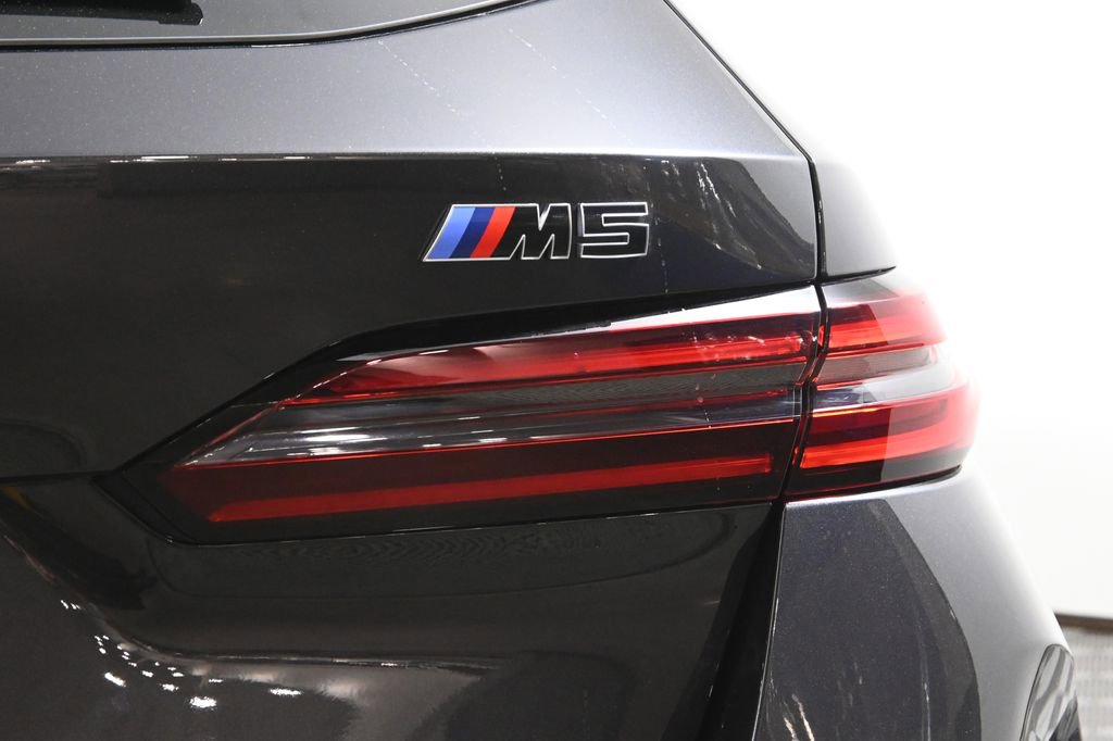 Used 2025 BMW M5 Touring AWD/4WD image 13