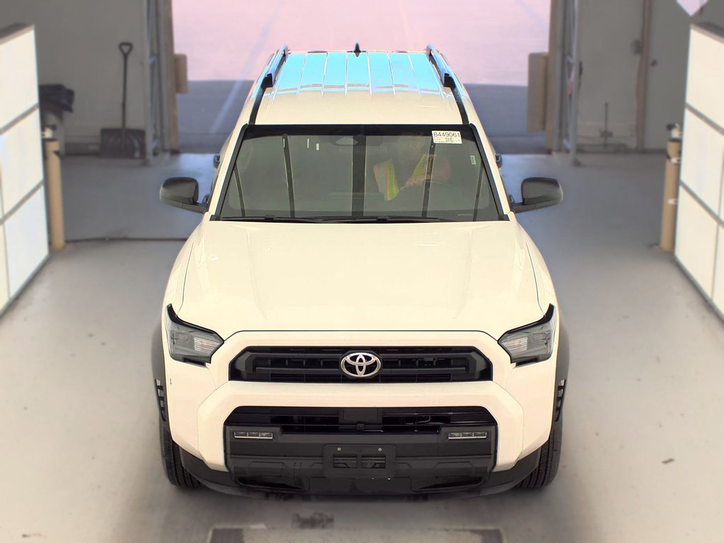 Used 2025 Toyota 4Runner SR5 AWD/4WD image 2