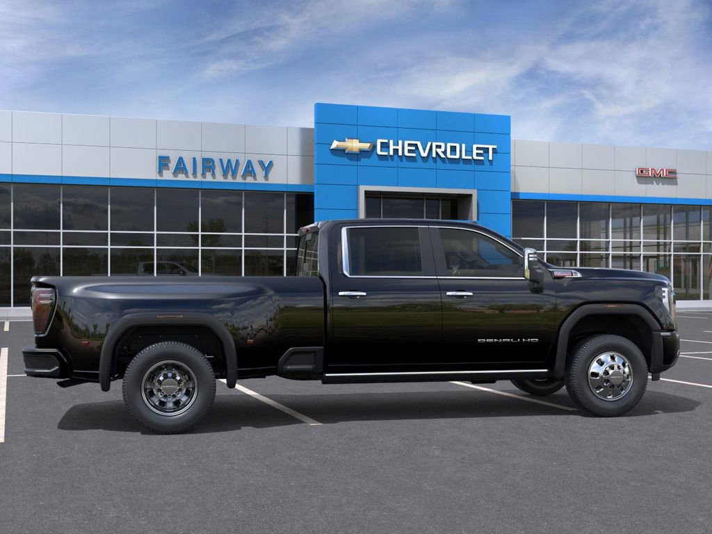 New 2026 GMC Sierra 3500 Denali w/ Denali Reserve Package AWD/4WD image 5