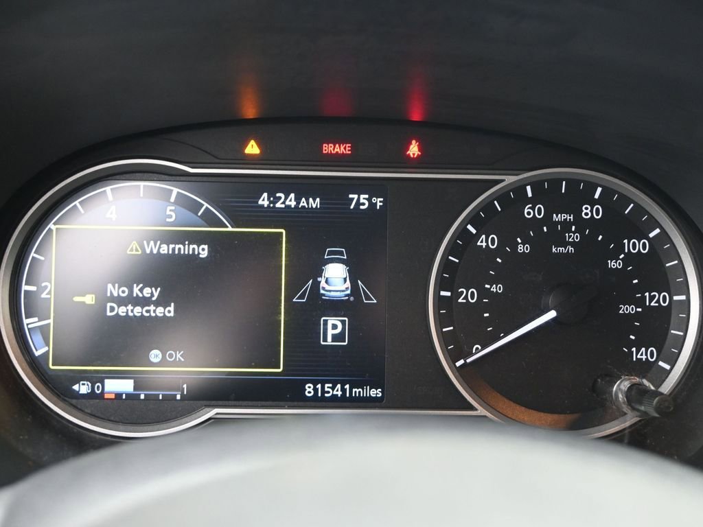 Used 2019 Nissan Kicks SV image 17