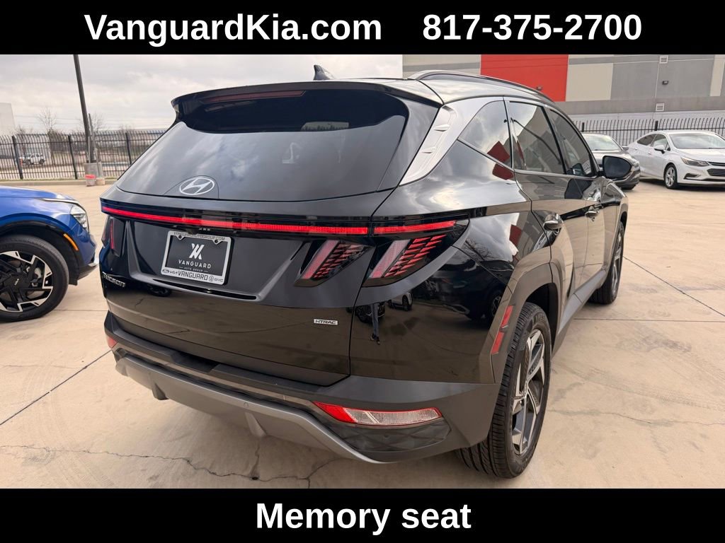 Used 2023 Hyundai Tucson Limited AWD/4WD image 4