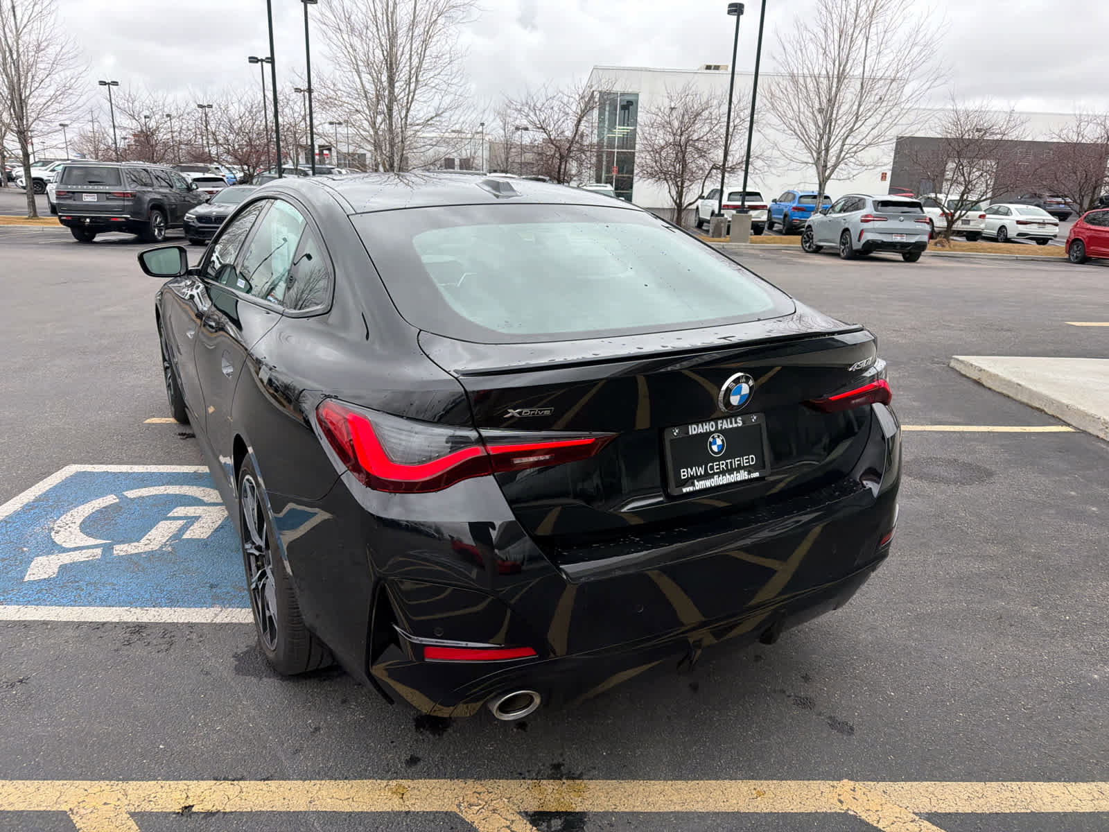 Certified 2025 BMW 430i xDrive w/ M Sport Package image 5