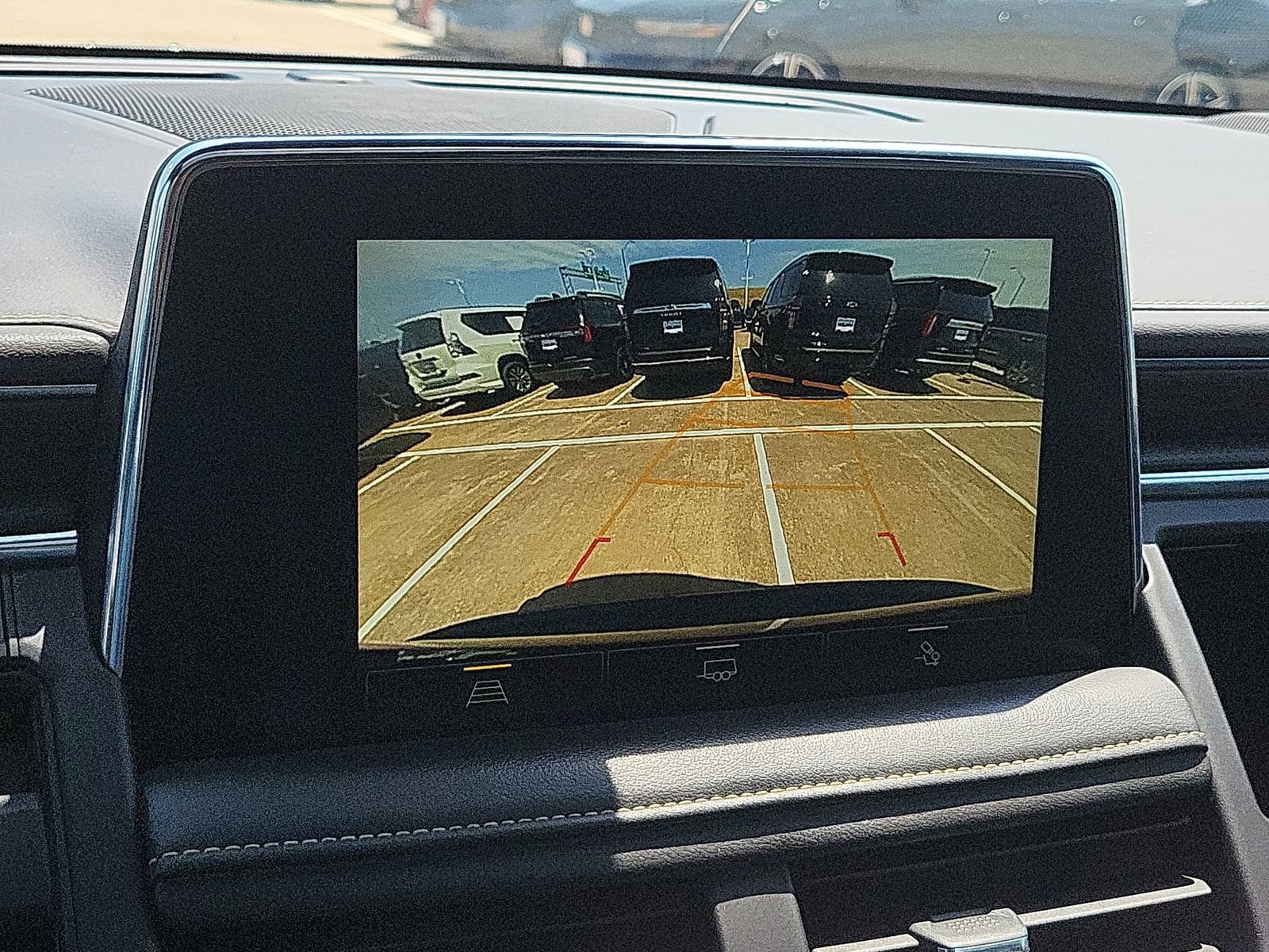 Used 2023 Chevrolet Tahoe Premier w/ Max Trailering Package AWD/4WD image 14