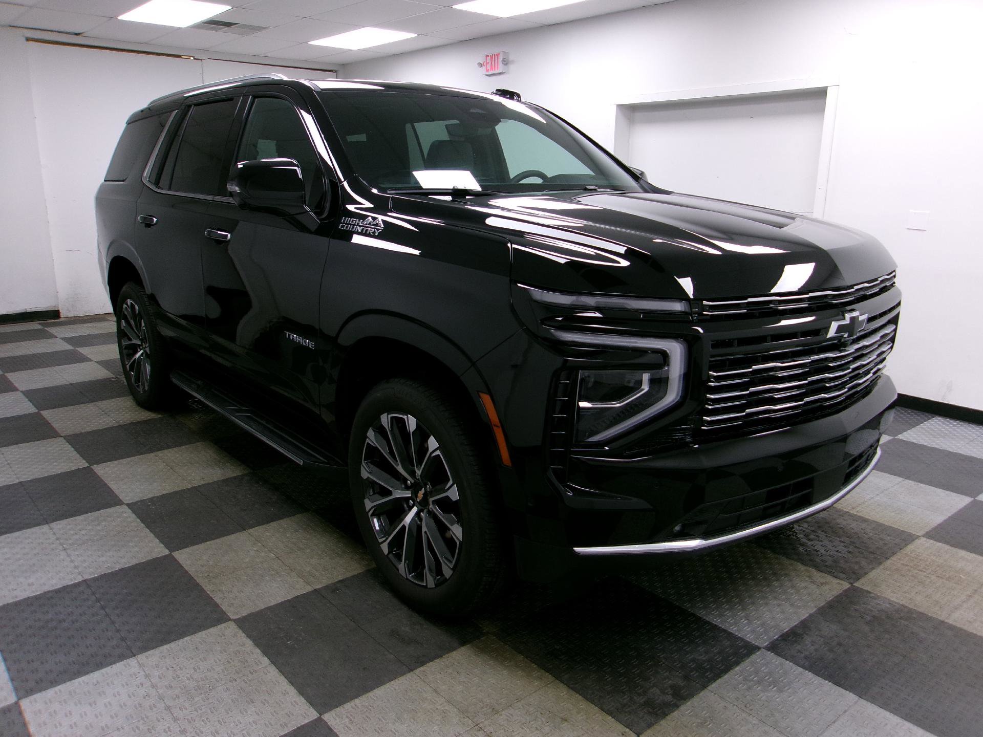 Certified 2025 Chevrolet Tahoe High Country w/ Sun And Tow Package image 16