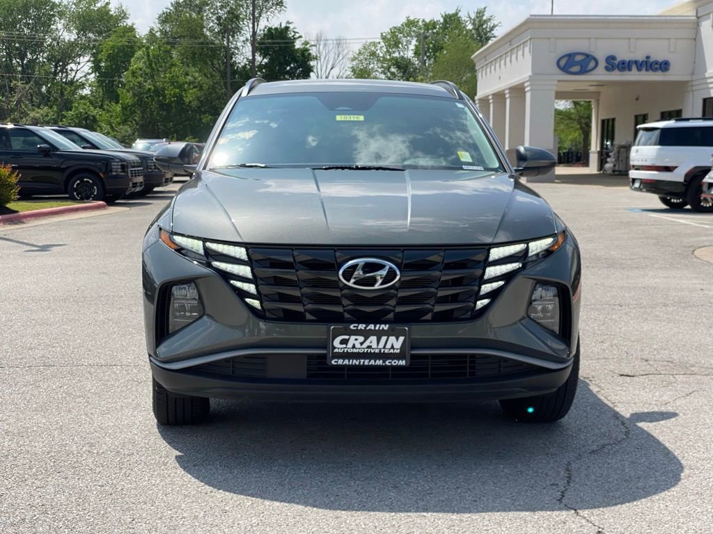 Used 2023 Hyundai Tucson SEL AWD/4WD image 2