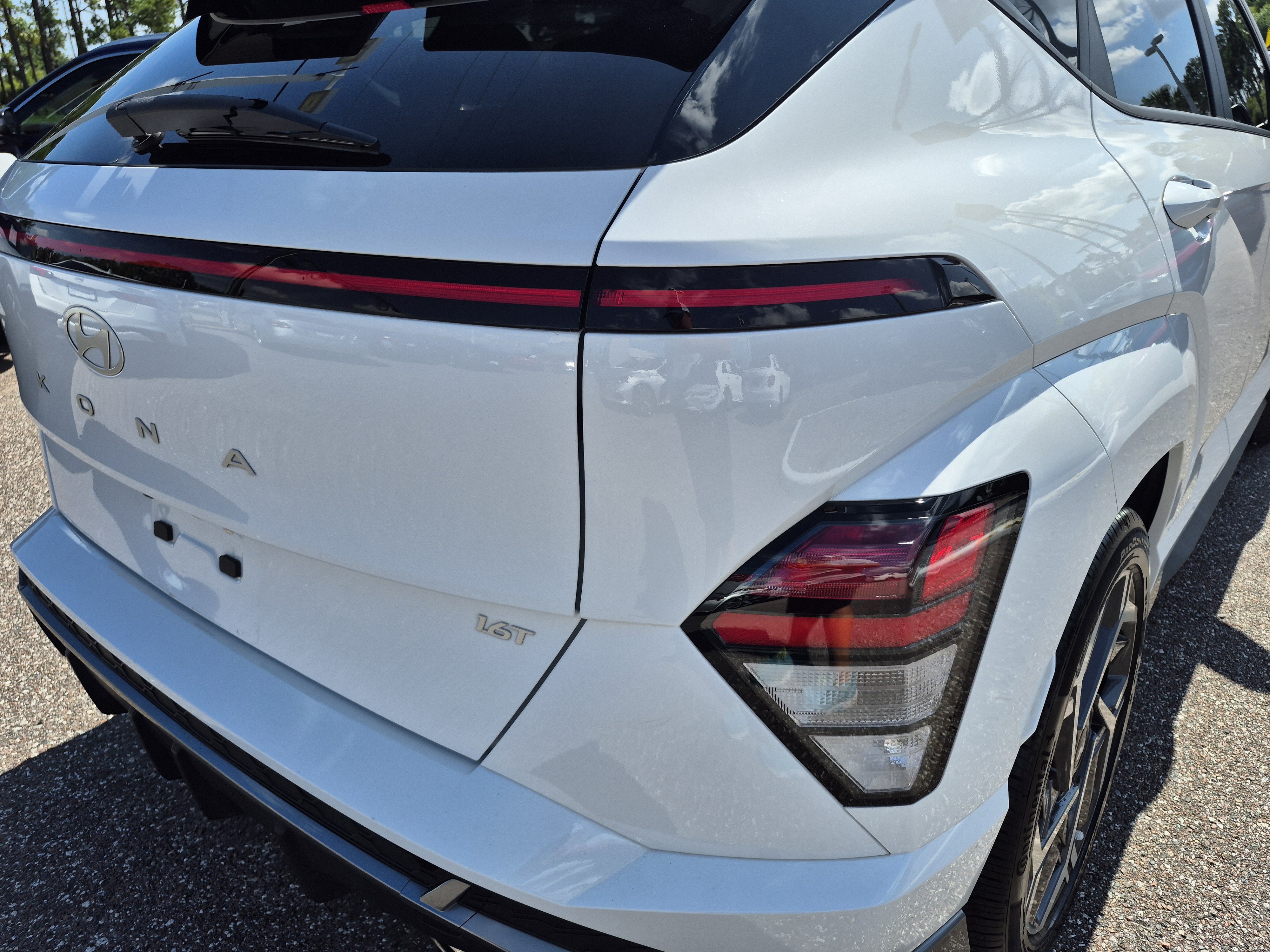 Used 2024 Hyundai Kona N Line FWD image 12