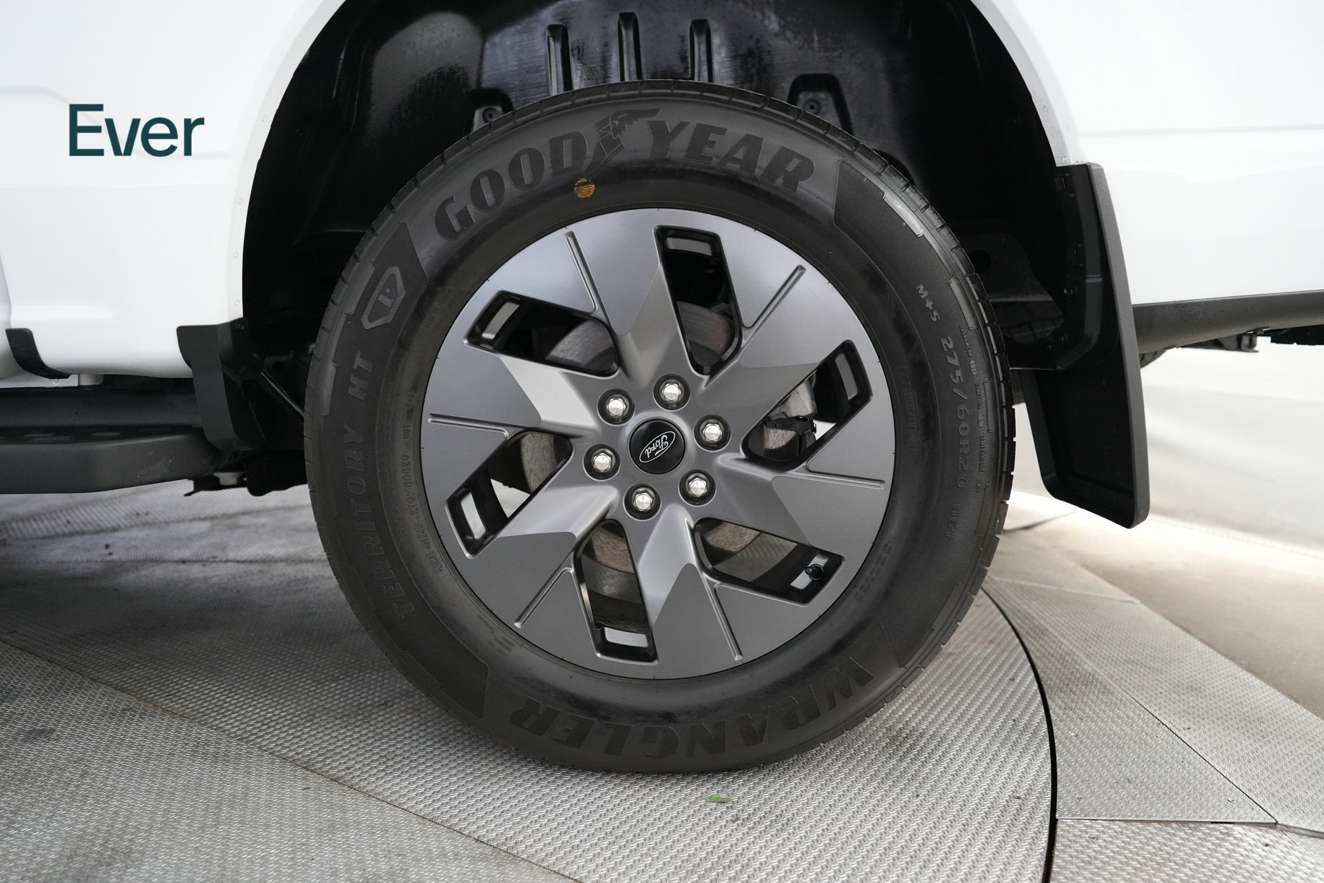 Used 2025 Ford F150 Lightning Flash AWD/4WD image 10