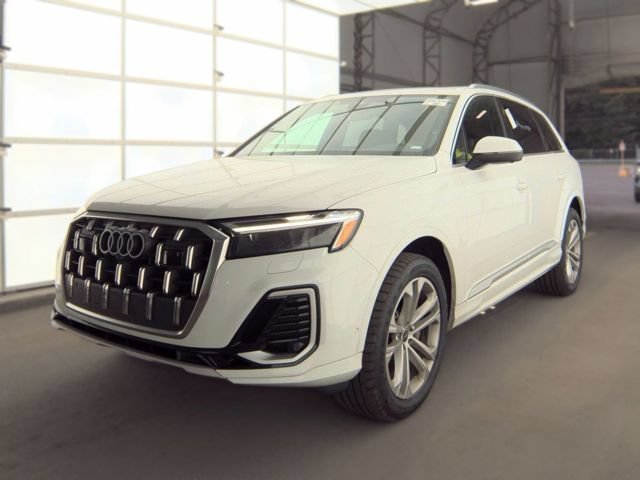 Used 2025 Audi Q7 3.0T Premium Plus AWD/4WD image 2