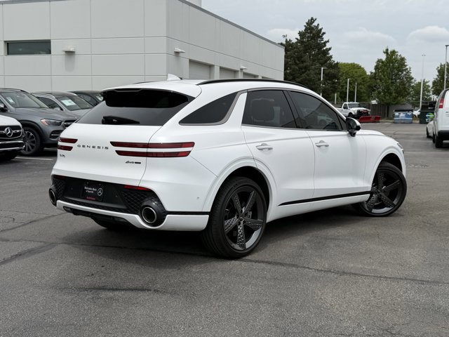 Used 2022 Genesis GV70 3.5T Sport w/ Sport Prestige Package AWD/4WD image 5