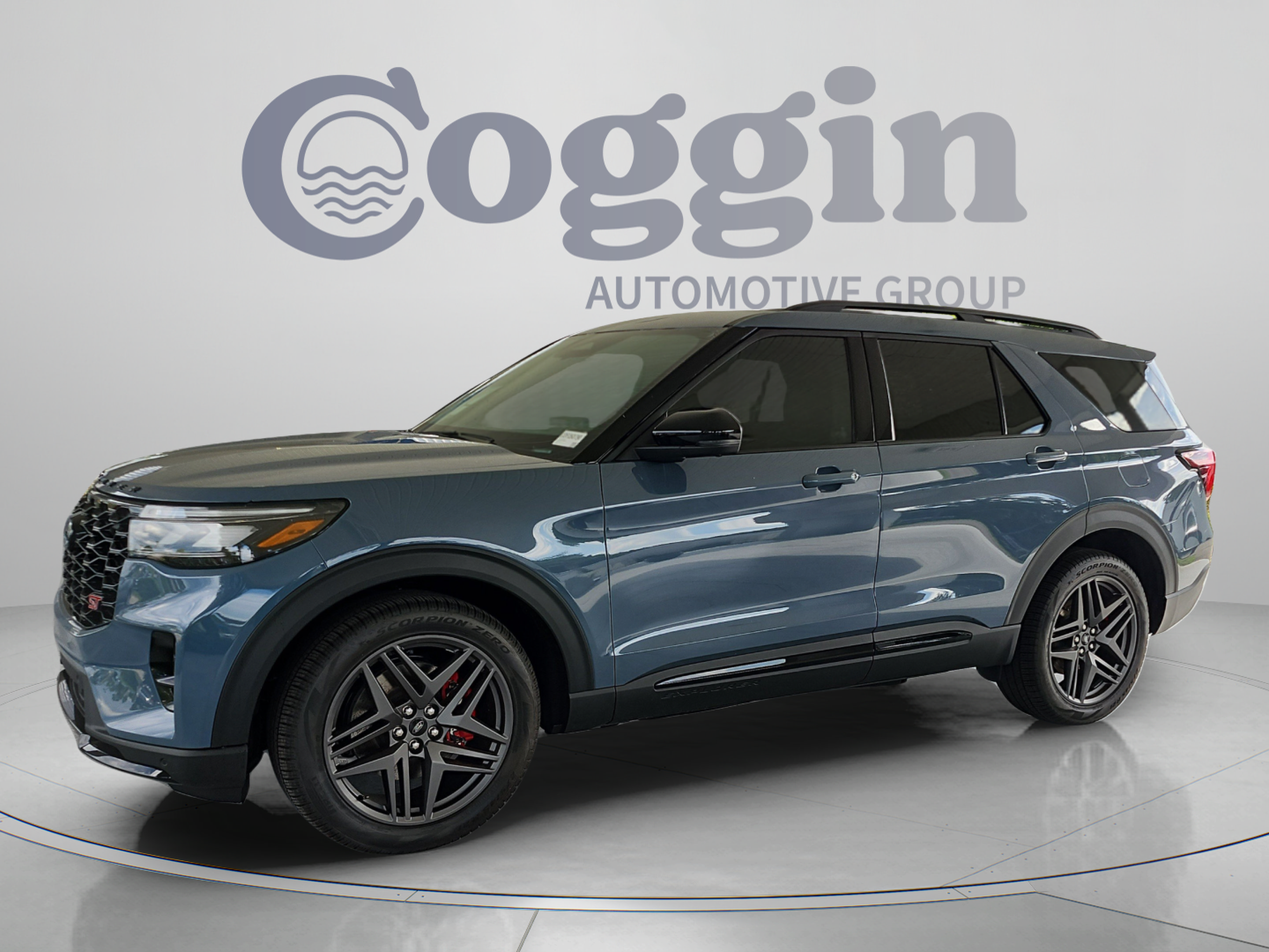 New 2026 Ford Explorer ST w/ Sun And Sound Package