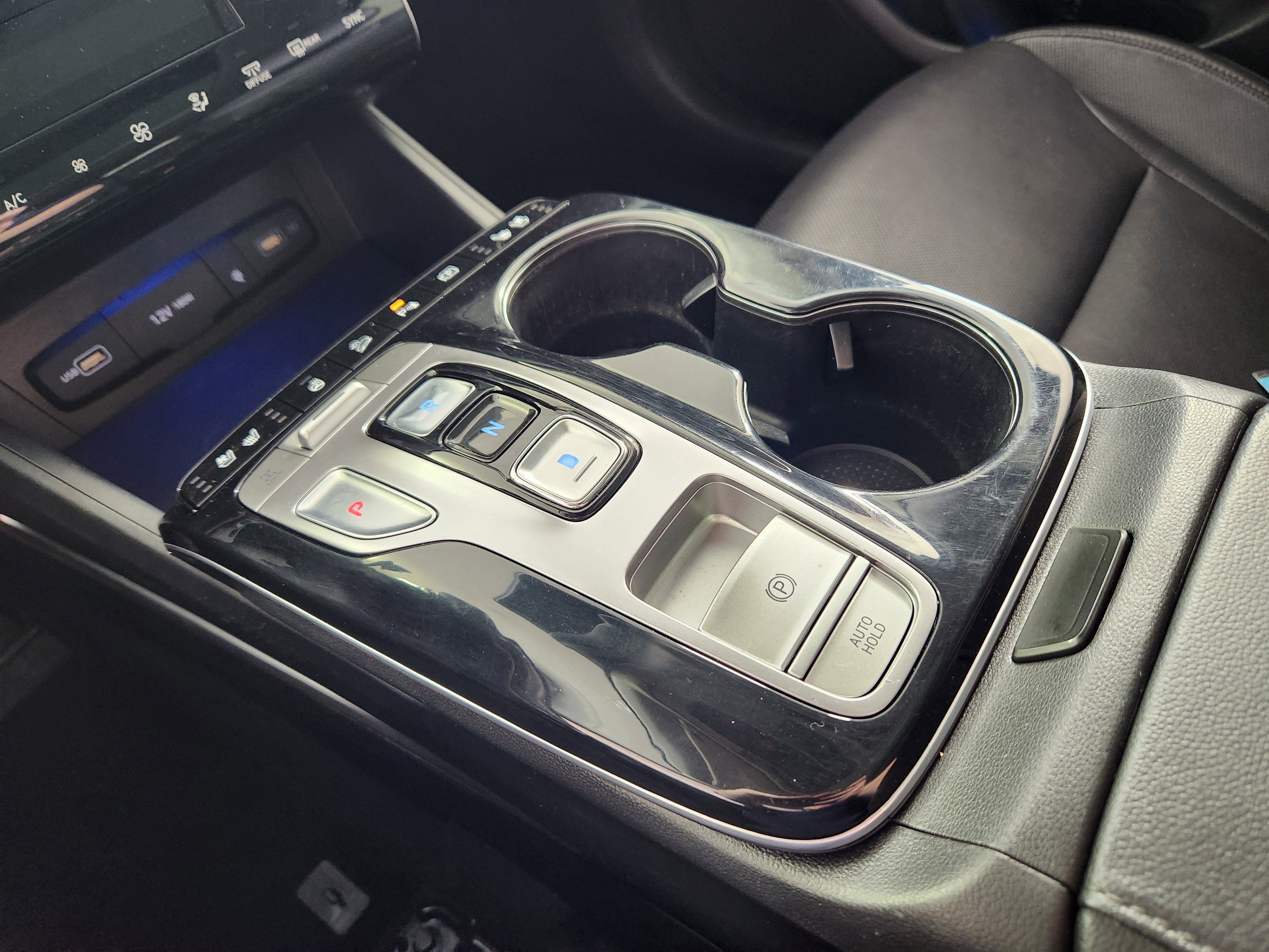 Used 2023 Hyundai Tucson Limited image 25