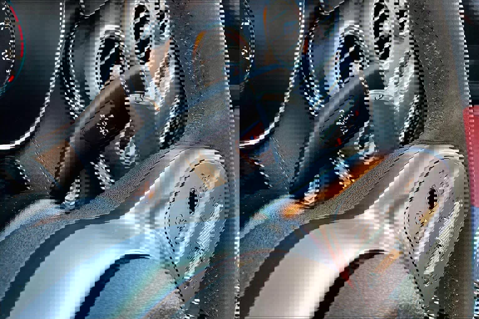 Used 2020 Mercedes-Benz GLC 43 AMG 4MATIC image 16