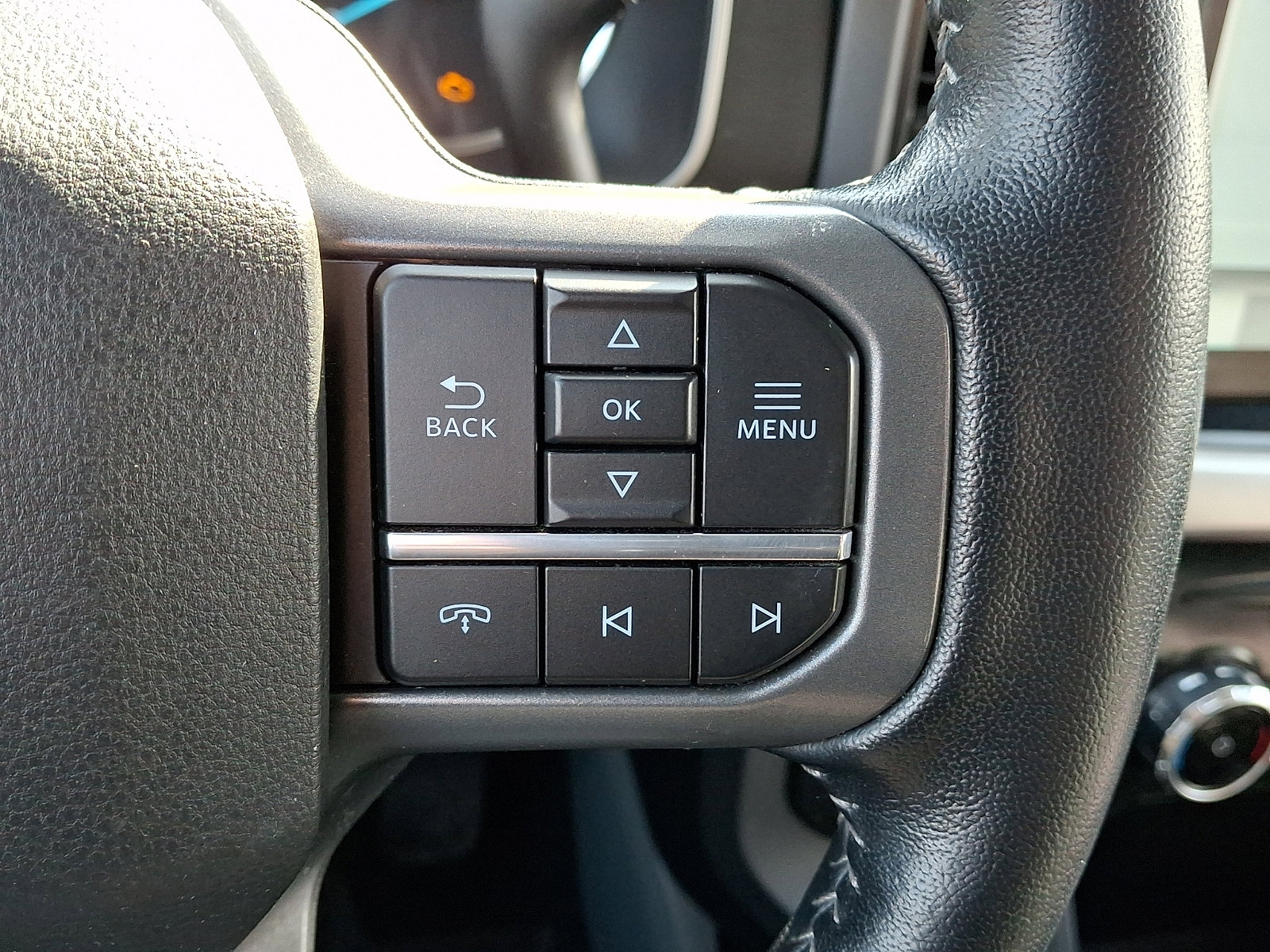 Certified 2022 Ford F150 XLT w/ Equipment Group 302A High image 28