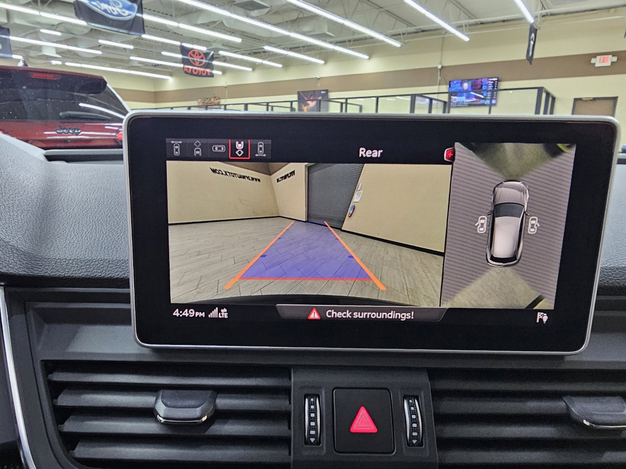 Used 2020 Audi SQ5 Prestige w/ Prestige Package image 37