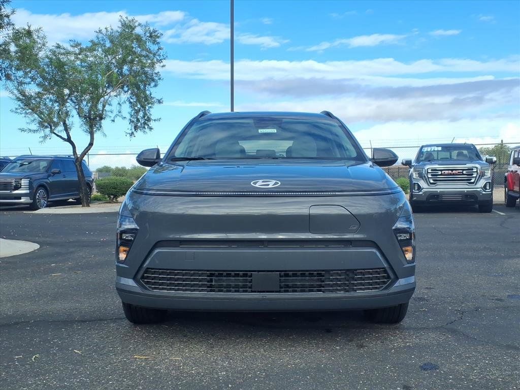 New 2025 Hyundai Kona SEL image 2
