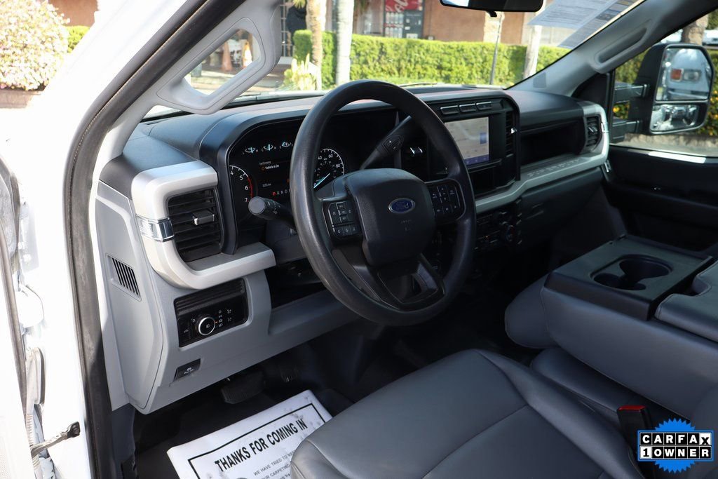 Used 2023 Ford F250 XL w/ Snow Plow/Camper Package image 18