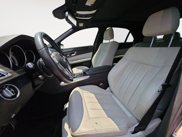 Used 2016 Mercedes-Benz E 350 Sedan image 9