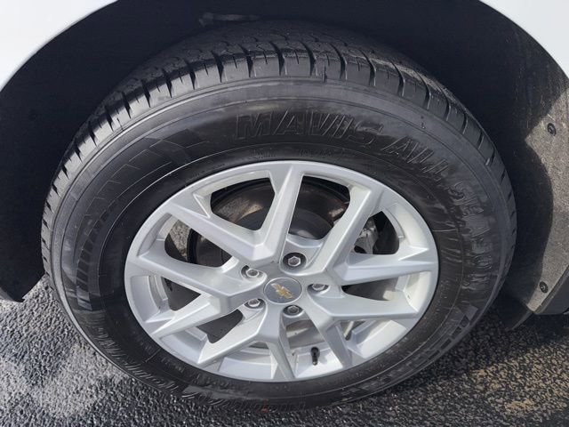 Used 2023 Chevrolet Equinox LT image 25