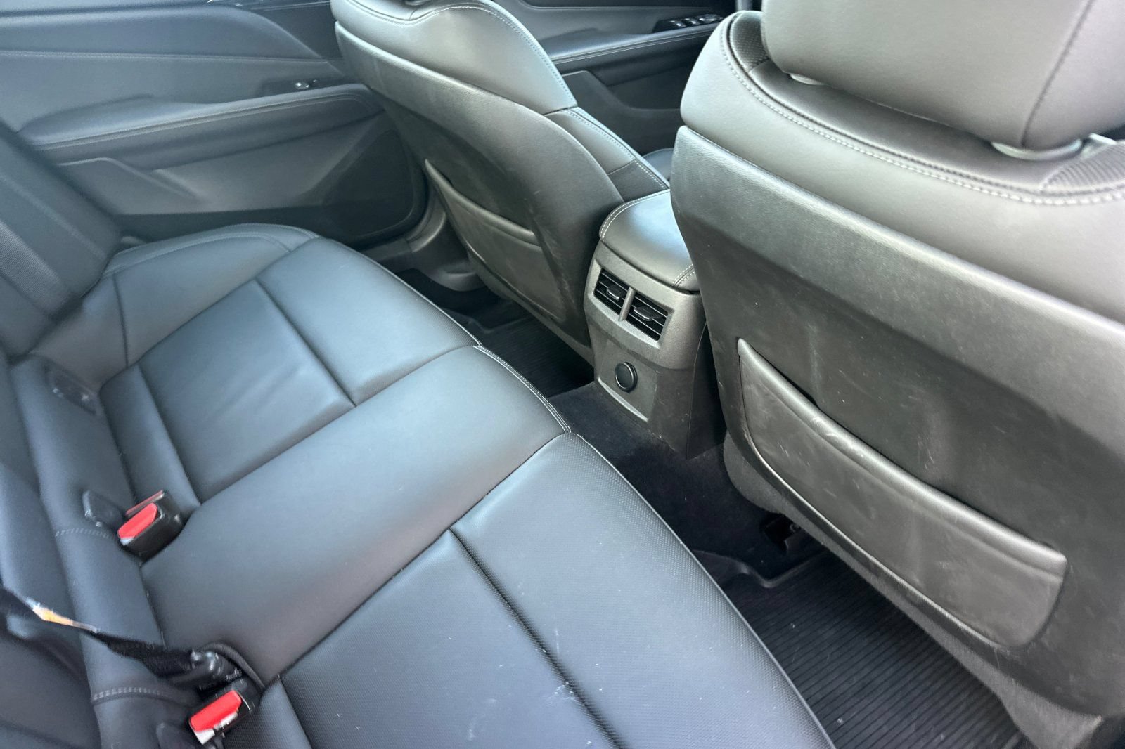 Used 2026 Cadillac CT4 Premium Luxury RWD image 18