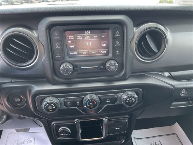 Used 2021 Jeep Wrangler Sport image 18